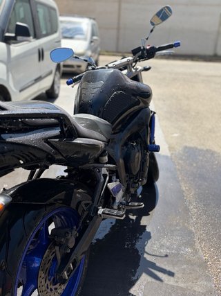 Yamaha FZ6 Naked Negra