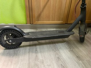 Patinete Eléctrico Negro