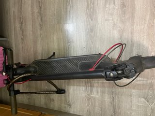 Patinete Eléctrico Negro