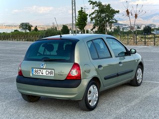 Renault Clio 2003