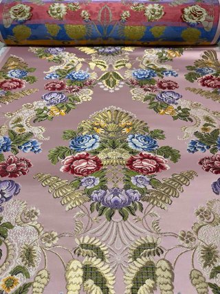 Tela de fallera con estampado floral