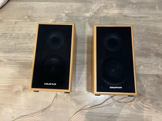 Altavoces Auna Marrones y Negros