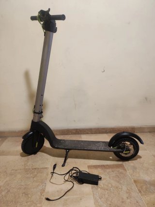 Patinete Eléctrico Bongo Serie A