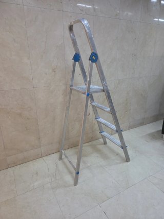 Escalera aluminio plegable