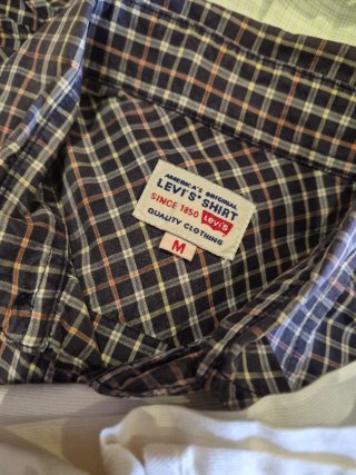 PACK DE  8. camisas Wrangler Manga Corta Talla L.