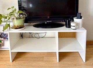 Mueble TV / Estantería baja blanca