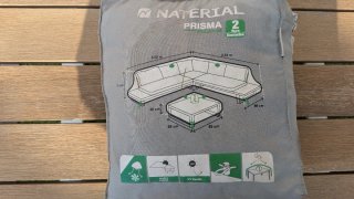 Conjunto sofá y mesa de jardín