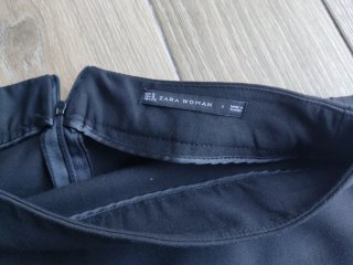 Lote 2 faldas Zara usadas pero estan impecables