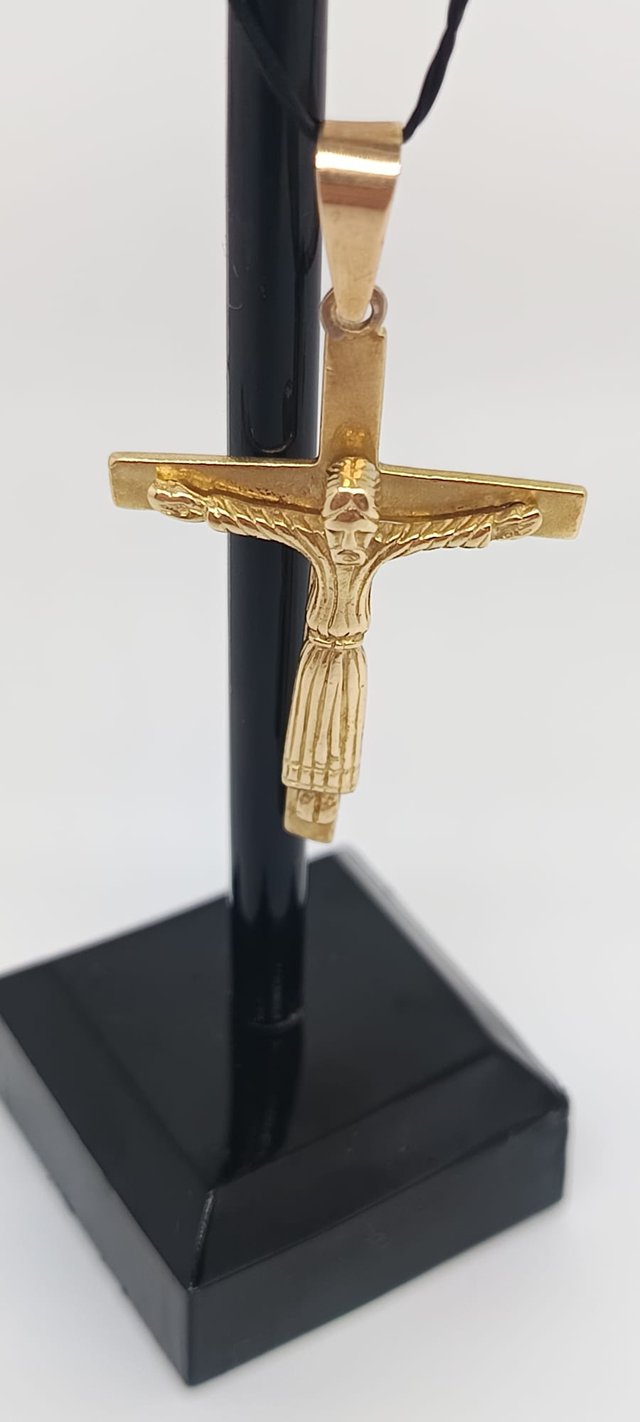 J-0880 Colgante Cruz Oro 18K