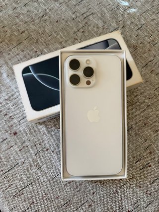 iPhone 16 pro Max 95% de salud