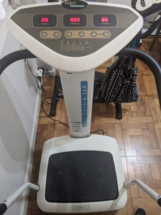 Plataforma Vibratoria Airis Fitness
