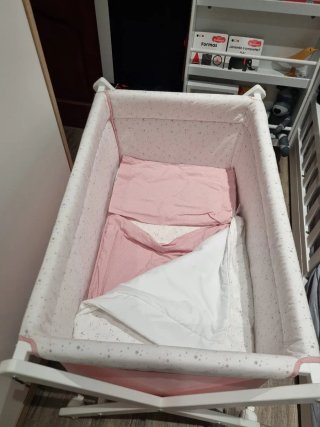 Minicuna madera blanca con ruedas