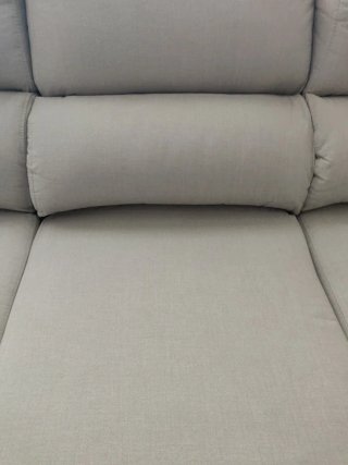 Sofá Chaiselongue impecable. 1 año de uso.