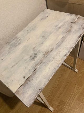 Mesa antigua de madera