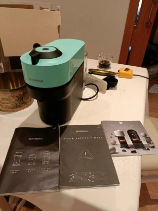 Cafetera Nespresso Vertuo Pop
