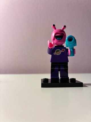 Minifigura Lego Alien Morado