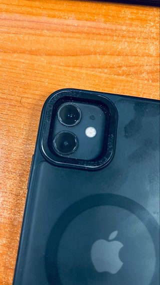 iPhone 11 64GB Negro + Caja y Accesorios
