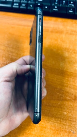 iPhone 11 64GB Negro + Caja y Accesorios