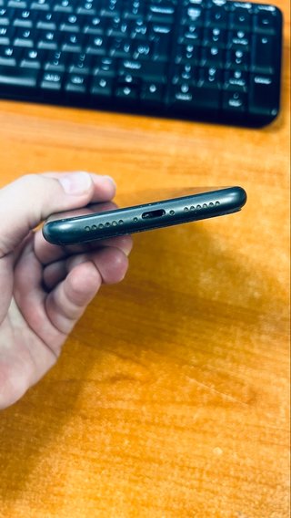 iPhone 11 64GB Negro + Caja y Accesorios