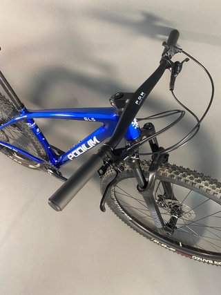 Bicicleta de carbono nueva