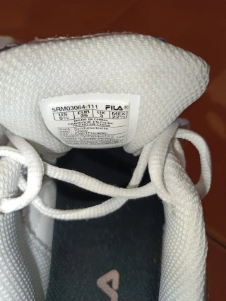 Scarpe Fila Argento e Bianche Donna