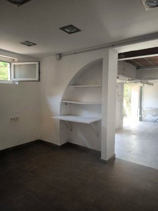 Alquiler local/ garaje