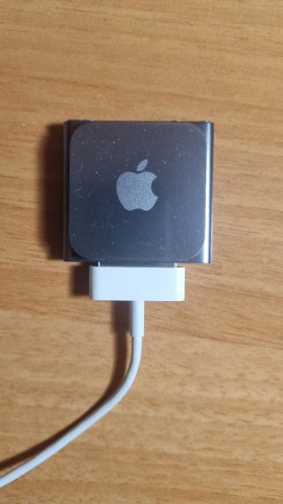 iPod Nano 6ª Gen 8GB Gris Espacial + Caja