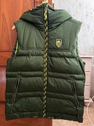 Chaqueta acolchada verde sin mangas M