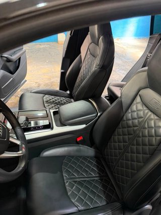 Audi SQ8 2023