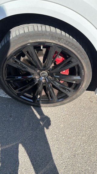 Audi SQ8 2023