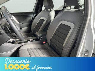 Citroën C4 Hybrid 136 e-DCS6 Business Edition