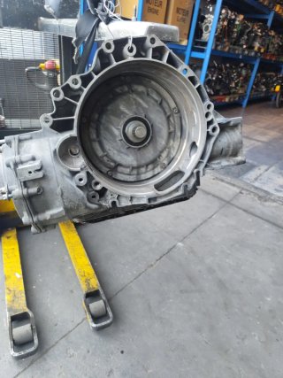 Caja de cambios Audi 0B5 301 383 L