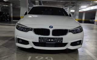 BMW 440i