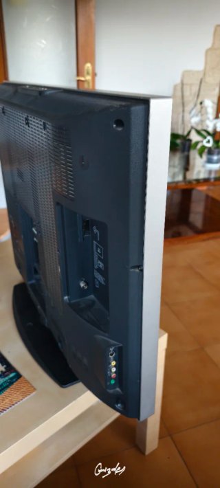 TV Sony 32 Plano