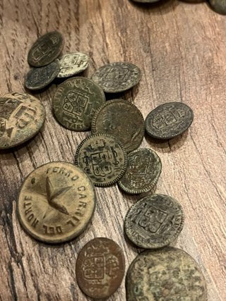 Lote de botones antiguos variados