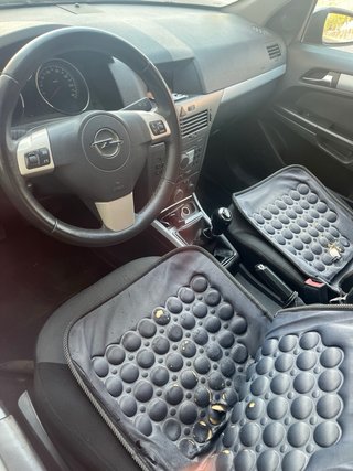 Opel Astra 2004