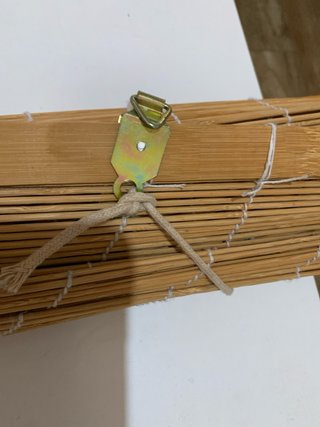 Estor enrollable bambú liso, sin uso