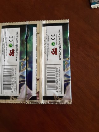 Bustine Yu-Gi-Oh! Ombre nel Valhalla