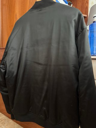 Bomber Negra Talla L