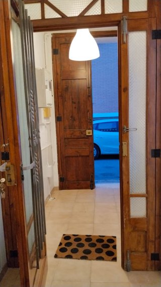 Puerta Madera Antigua con Cristales