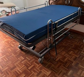 Cama articulada eléctrica con colchón