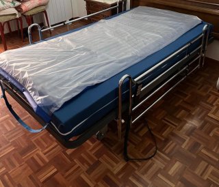 Cama articulada eléctrica con colchón