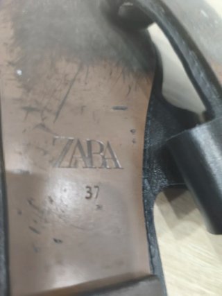 Sandalias Zara mujer hebilla tortuga