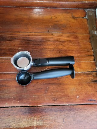 Macchina Caffè Gaggia con scritte in koreano