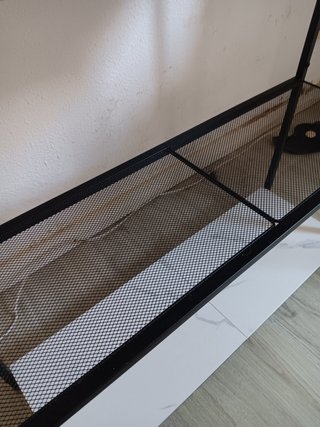 Mesa de entrada con cajones y estantes