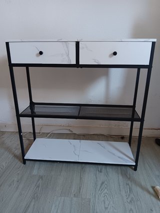 Mesa de entrada con cajones y estantes