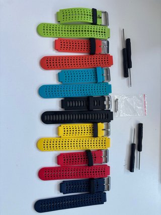 Reloj Garmin Forerunner 735XT con 6 correas