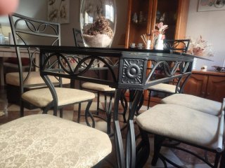Conjunto de Mesa de Comedor de Cristal y 6 Sillas