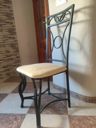 Conjunto de Mesa de Comedor de Cristal y 6 Sillas