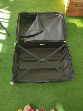 Maleta Grande it luggage Negra con Ruedas